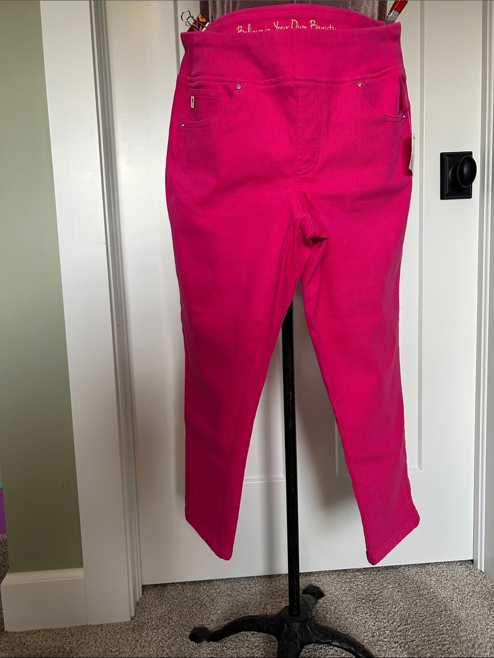 Belle Kim Gravel hot pink size 12 pull on capris jeans QVC rhinestone accents
